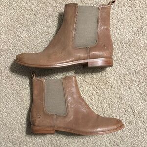 Tan Leather Chelsea Boots